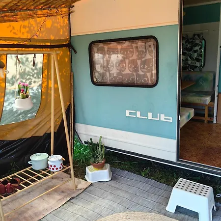 Camping Limette Caravan